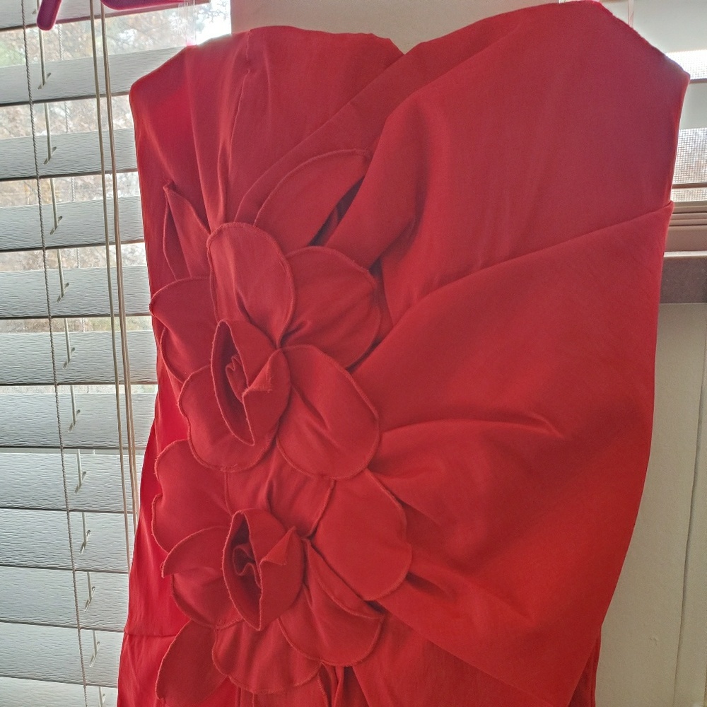 Strapless Red Roses Mini dress - Picture 5 of 6